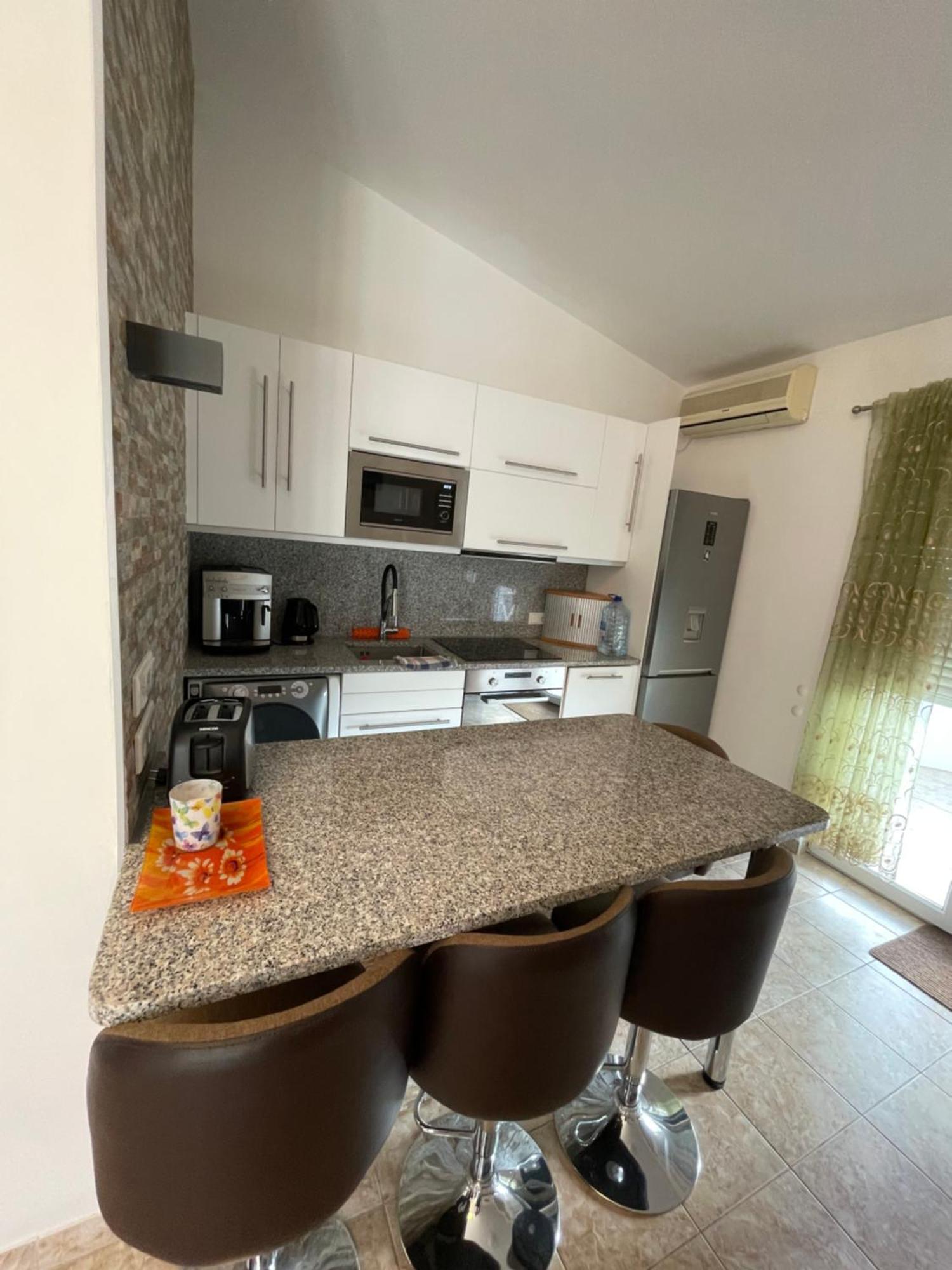 Bosfor Hotel Dobra Voda Δωμάτιο φωτογραφία