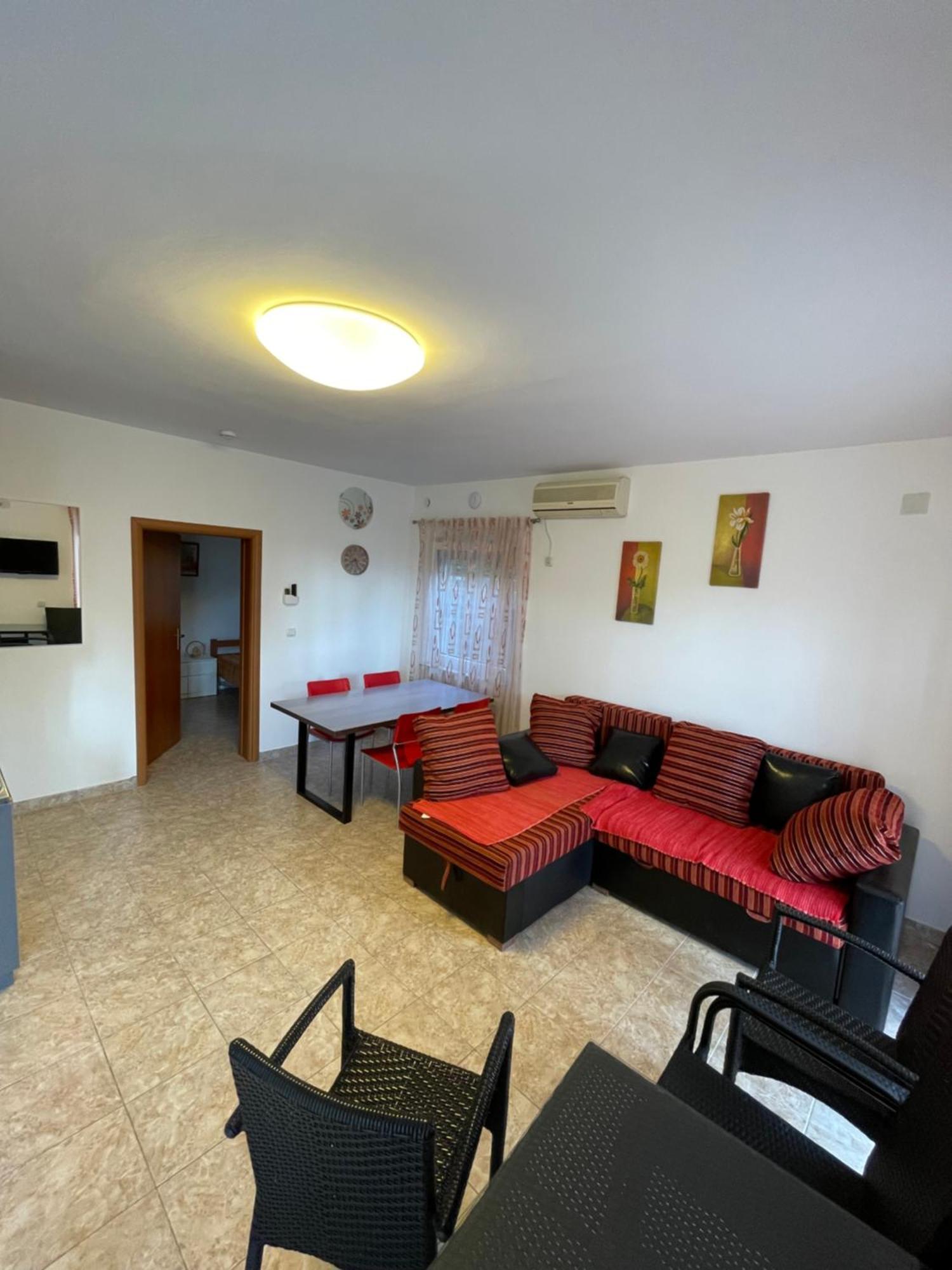 Bosfor Hotel Dobra Voda Εξωτερικό φωτογραφία